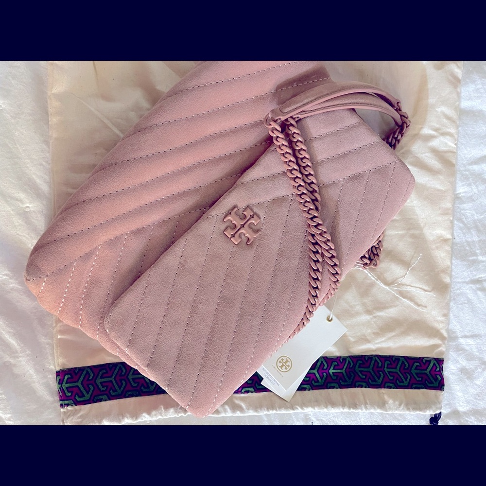 Tory Burch brand new handbag. Never used. Pink blush. Size 12x9. Quilted suede.
